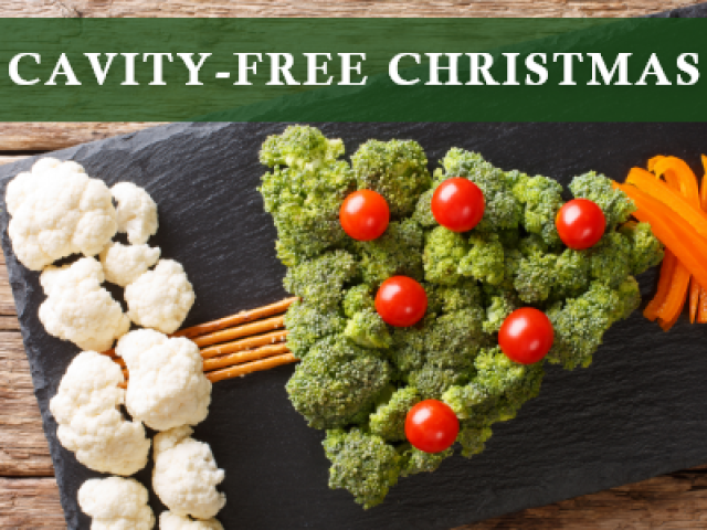 How to Have a Cavity-Free Christmas (featured image)