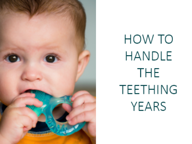 How to handle the teething years (featured image)