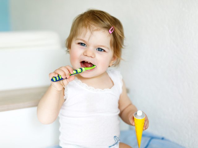 5 Tips for an Easy First Dental Visit for Your Child (featured image)